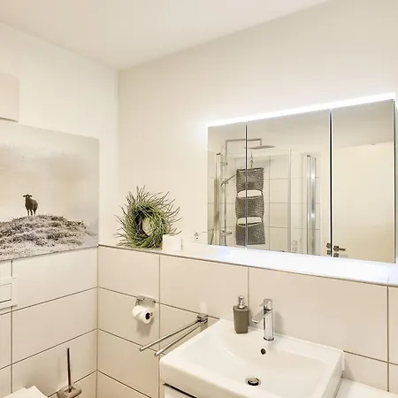 North Side I - 12 Apartman *